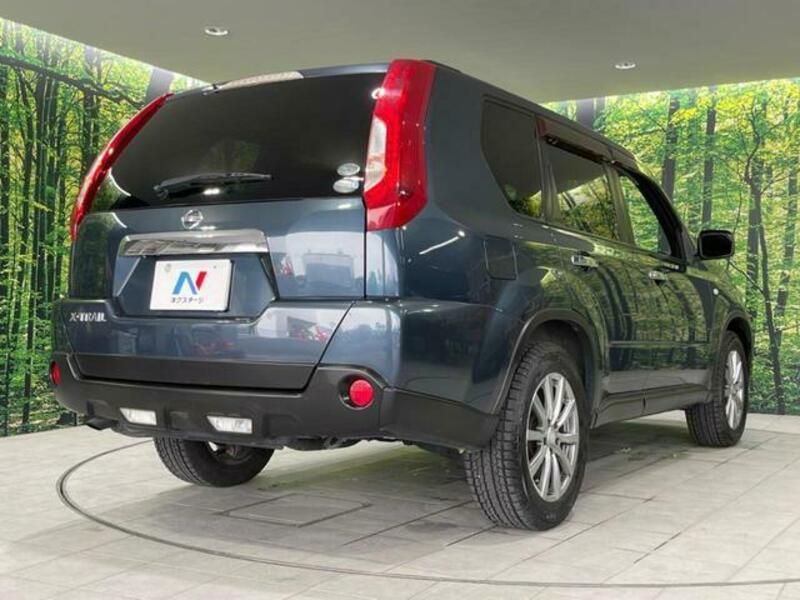 X-TRAIL-17
