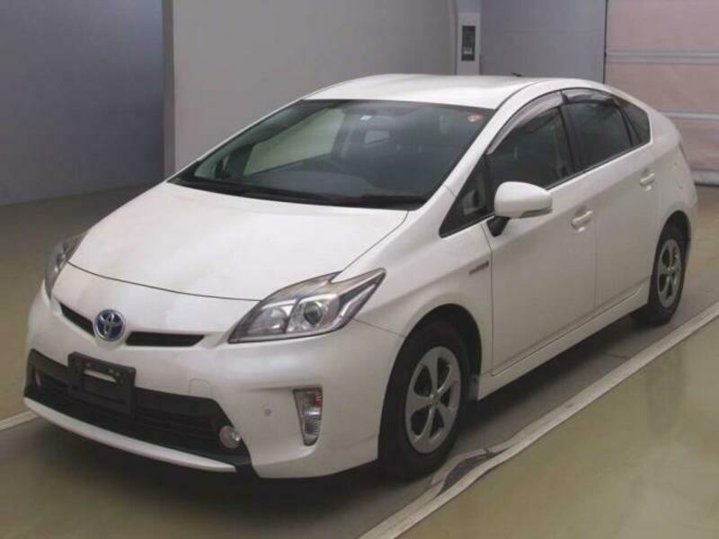 PRIUS-4