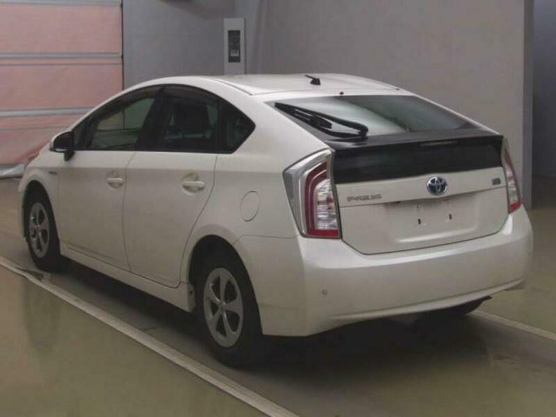 PRIUS-1