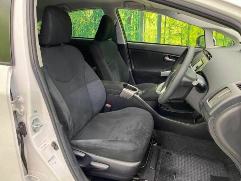 PRIUS-7