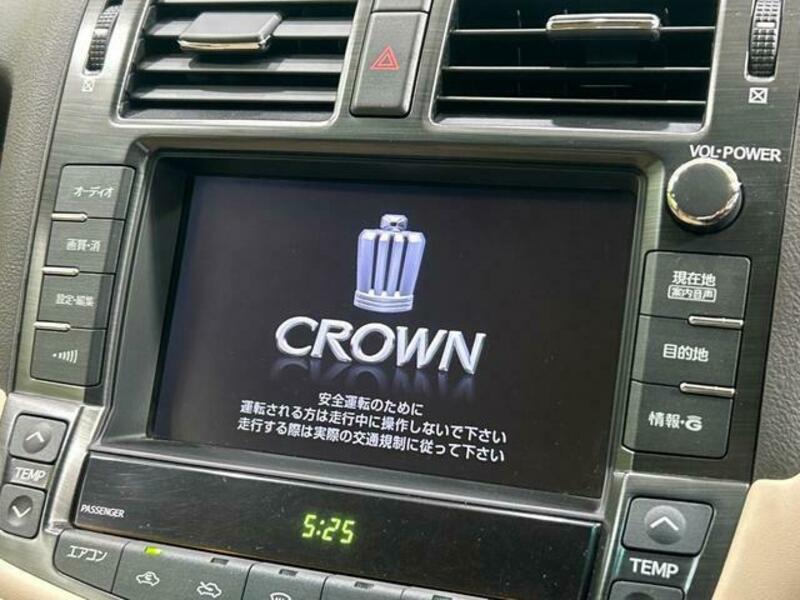 CROWN
