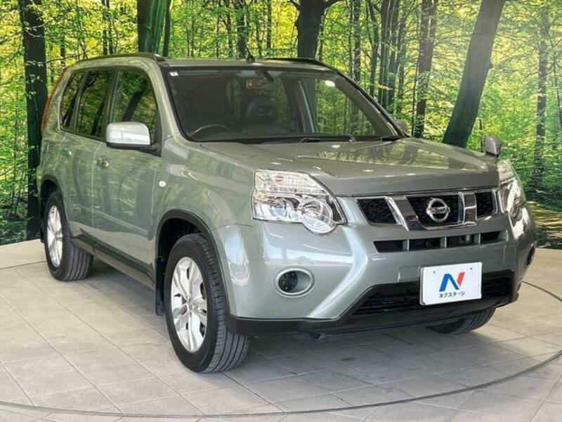 X-TRAIL