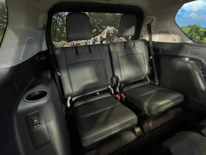 LAND CRUISER PRADO-8