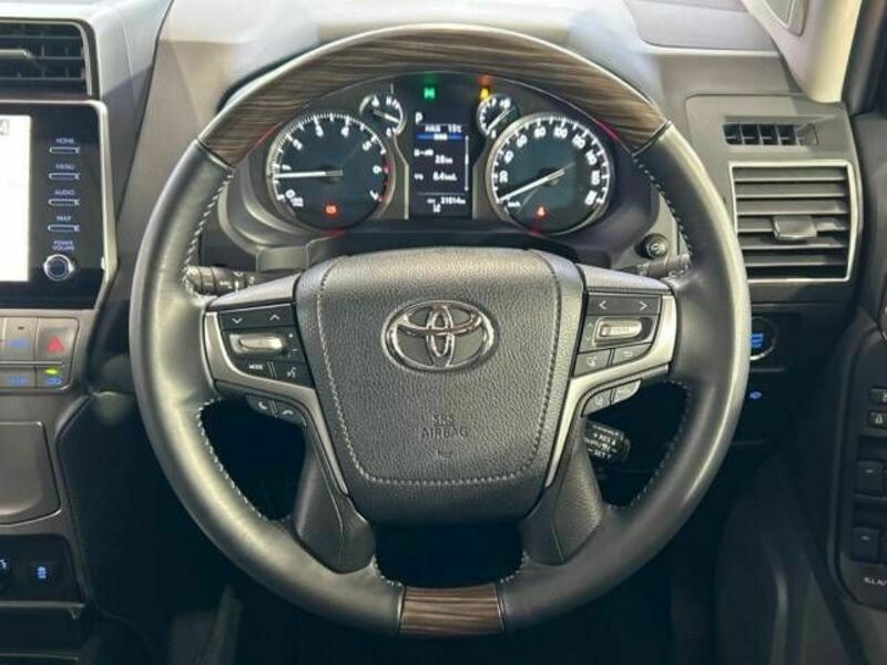 LAND CRUISER PRADO-10