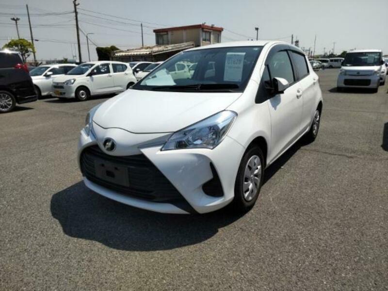 TOYOTA　VITZ