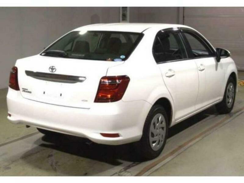 COROLLA AXIO-4