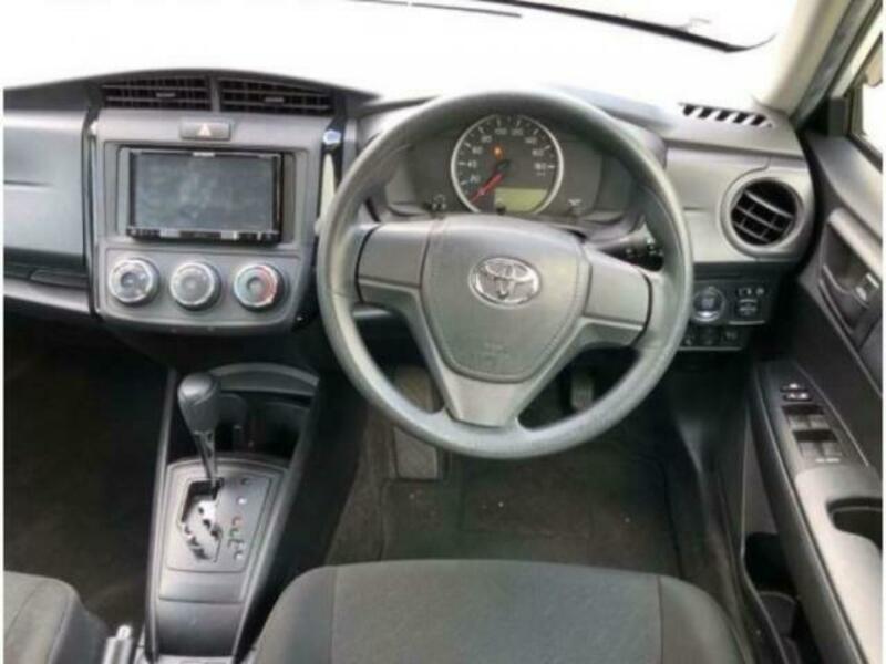 COROLLA AXIO-2