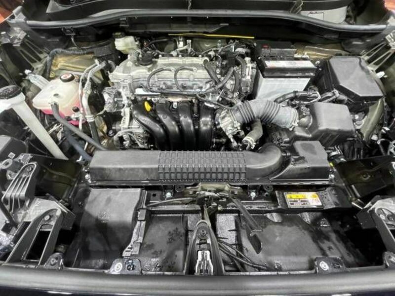 COROLLA CROSS-17