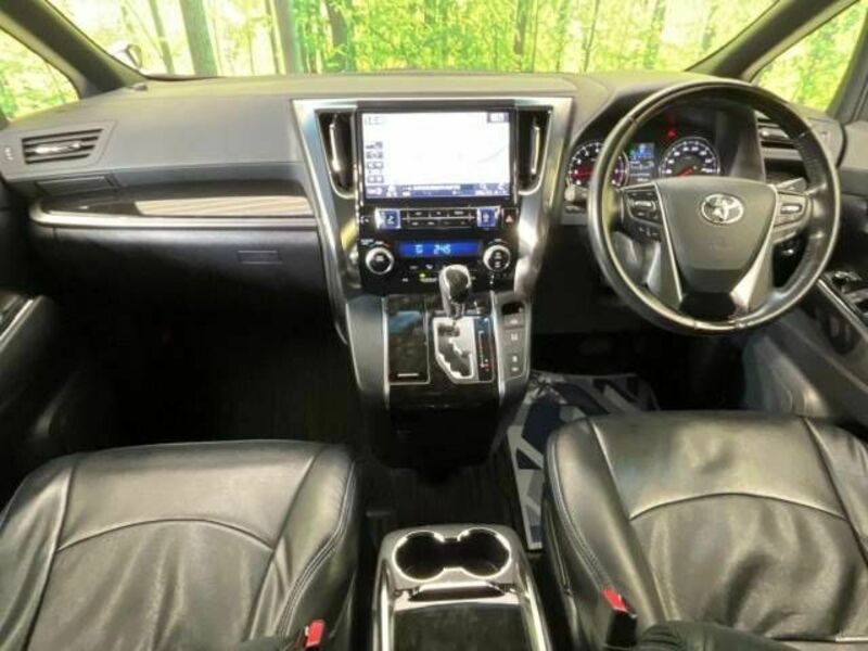 VELLFIRE-1