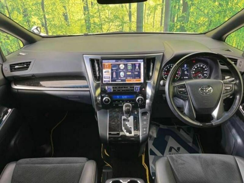 VELLFIRE-1