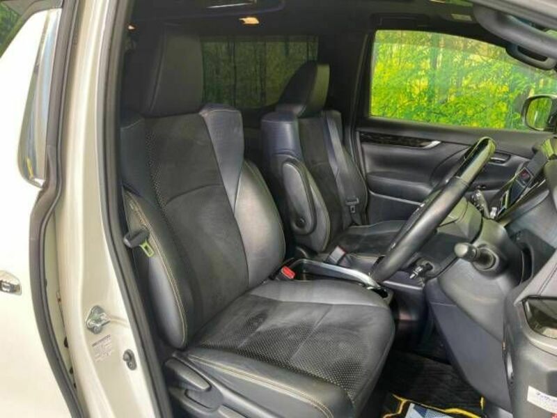 VELLFIRE-7