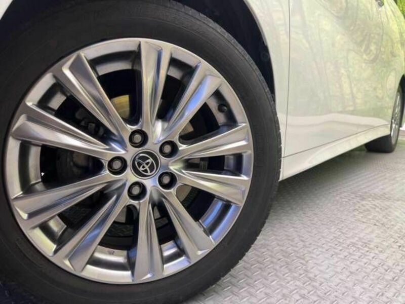 VELLFIRE-13