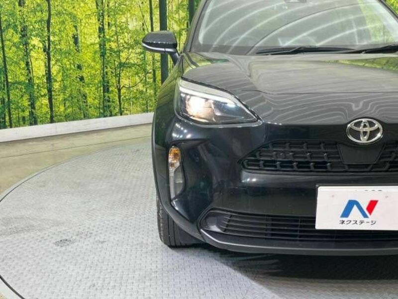 YARIS CROSS