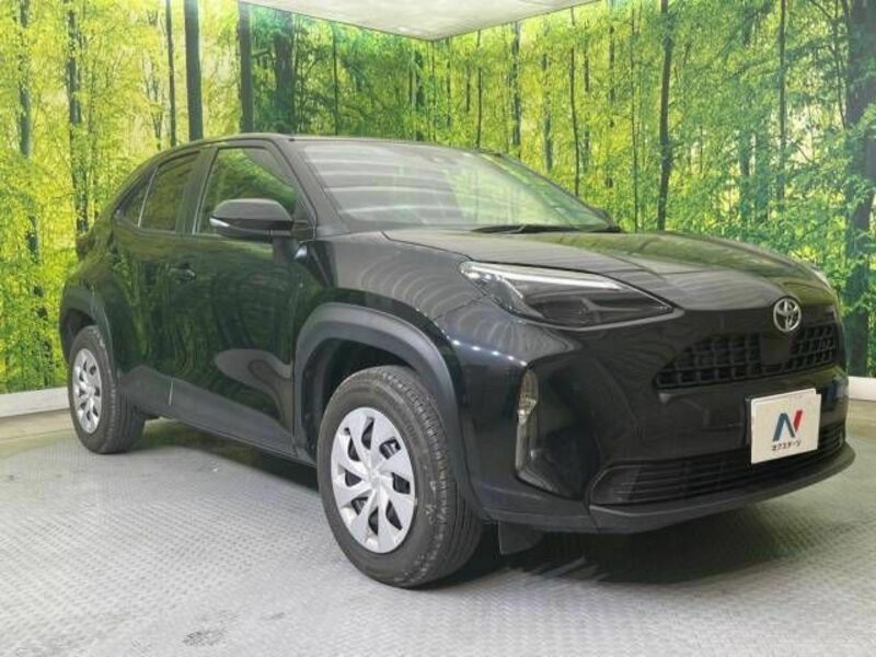 YARIS CROSS