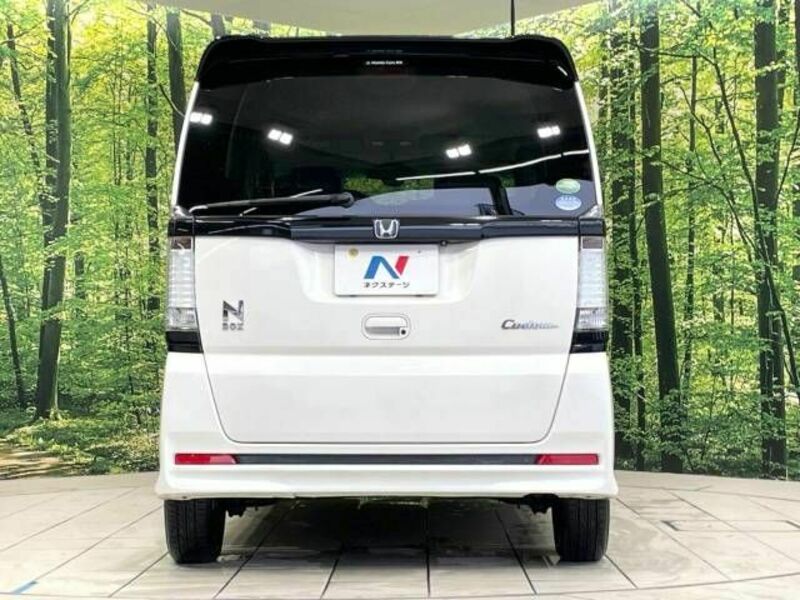 N BOX CUSTOM