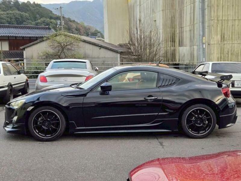 86