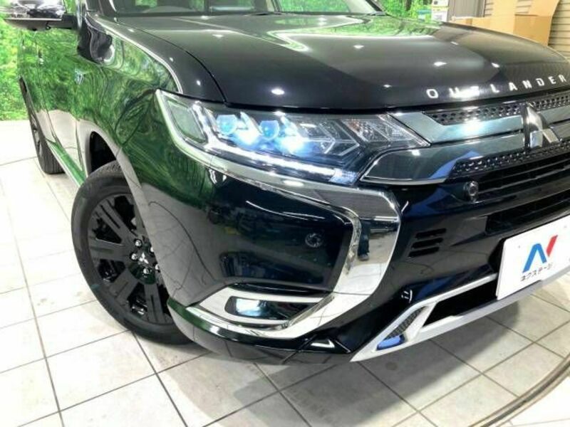 OUTLANDER PHEV