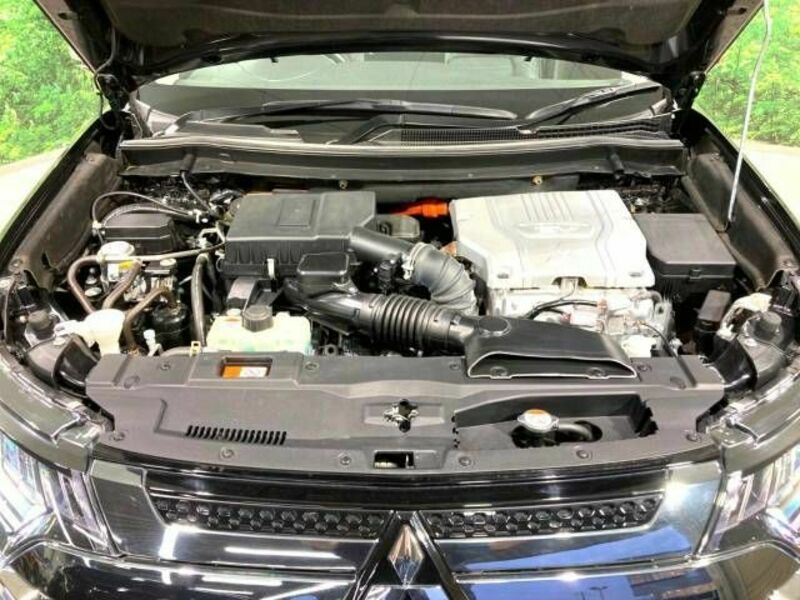 OUTLANDER PHEV