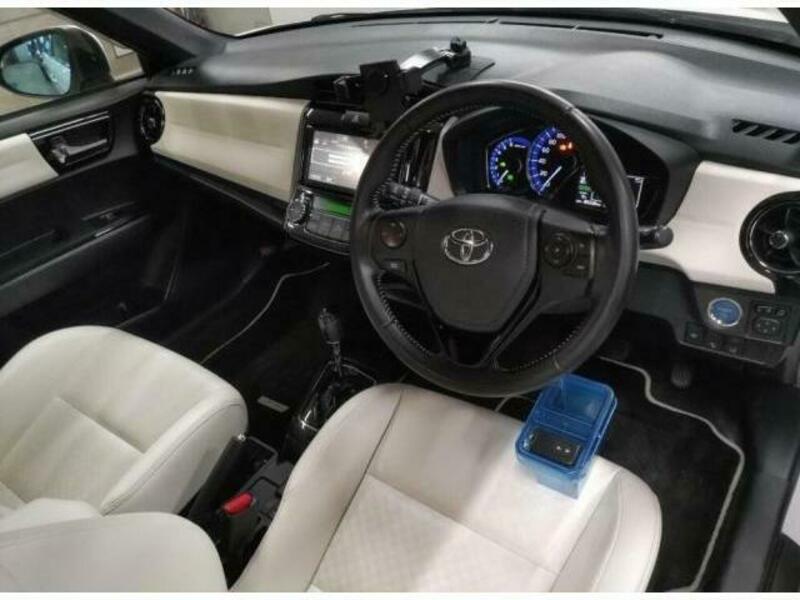 COROLLA FIELDER-2