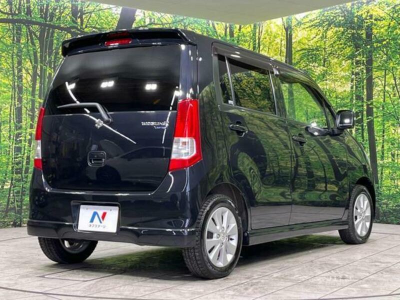 WAGON R-16