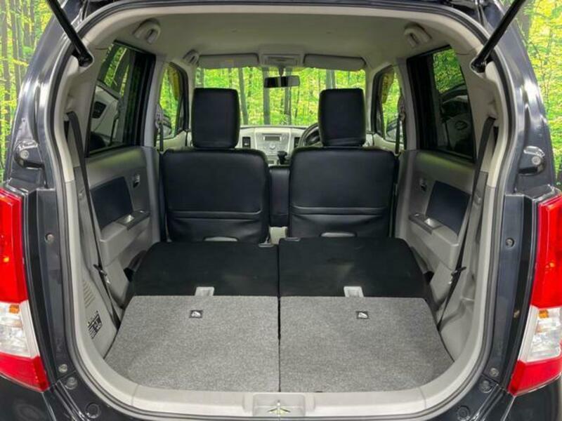 WAGON R-9