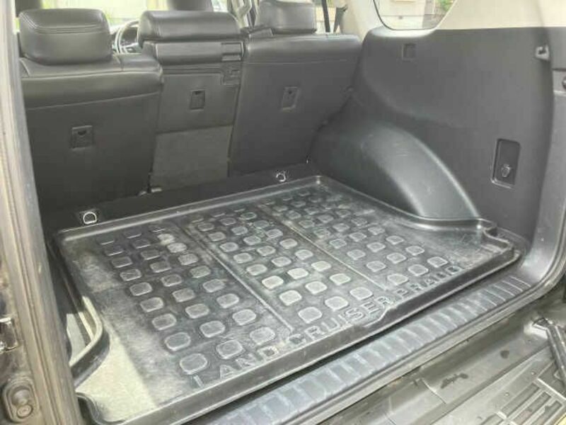 LAND CRUISER PRADO-4