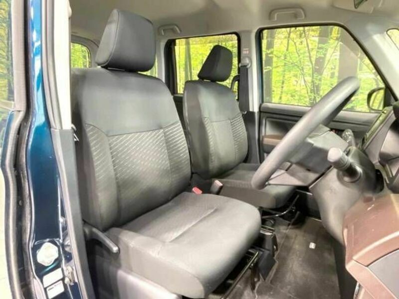 ROOMY-7