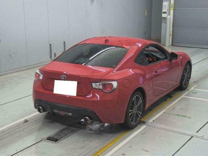 86