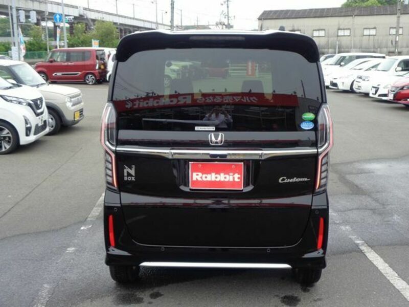 N BOX CUSTOM-2