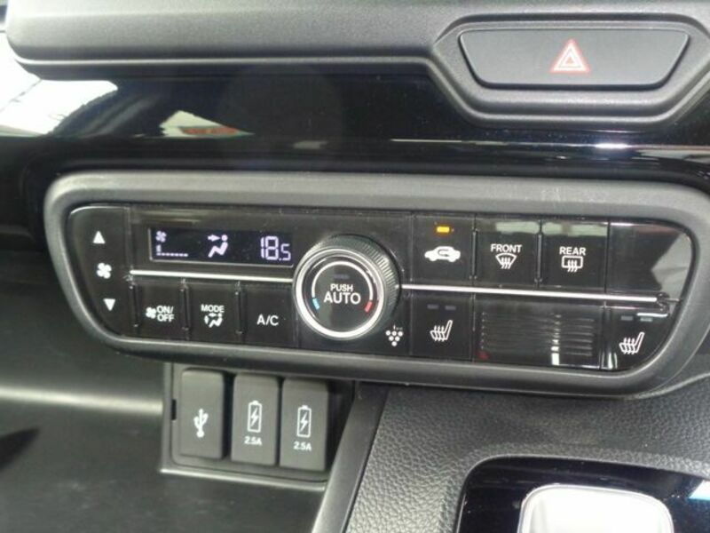 N BOX CUSTOM-23