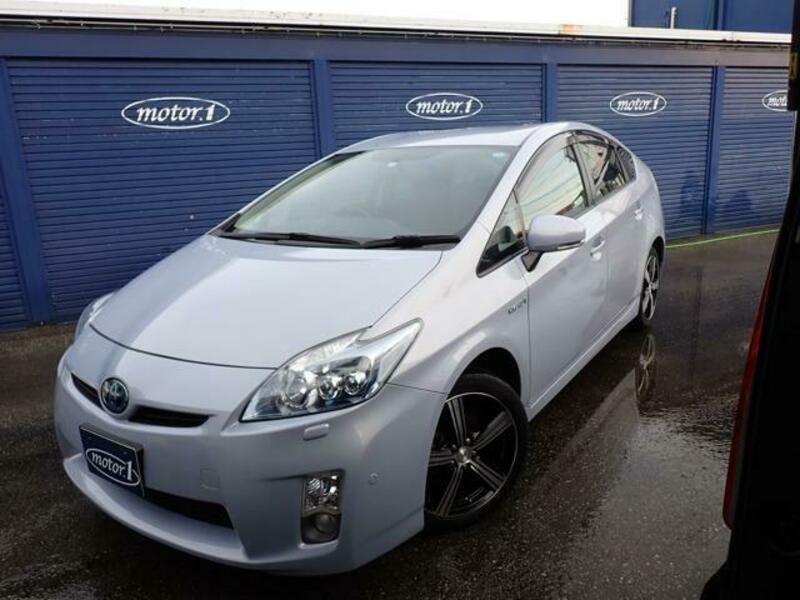 PRIUS-0