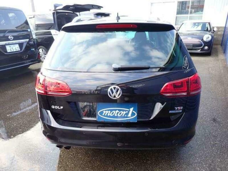 GOLF VARIANT