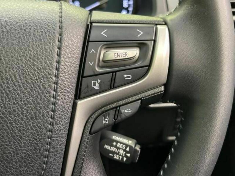 LAND CRUISER PRADO-6