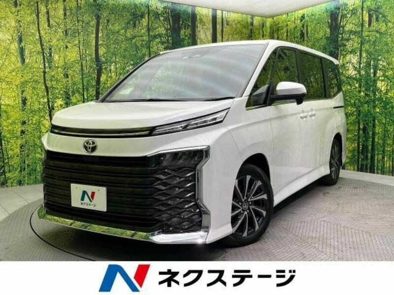 TOYOTA　VOXY