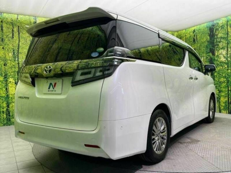 VELLFIRE-18