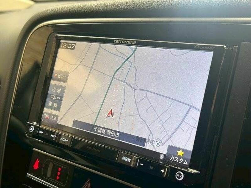 OUTLANDER PHEV-2