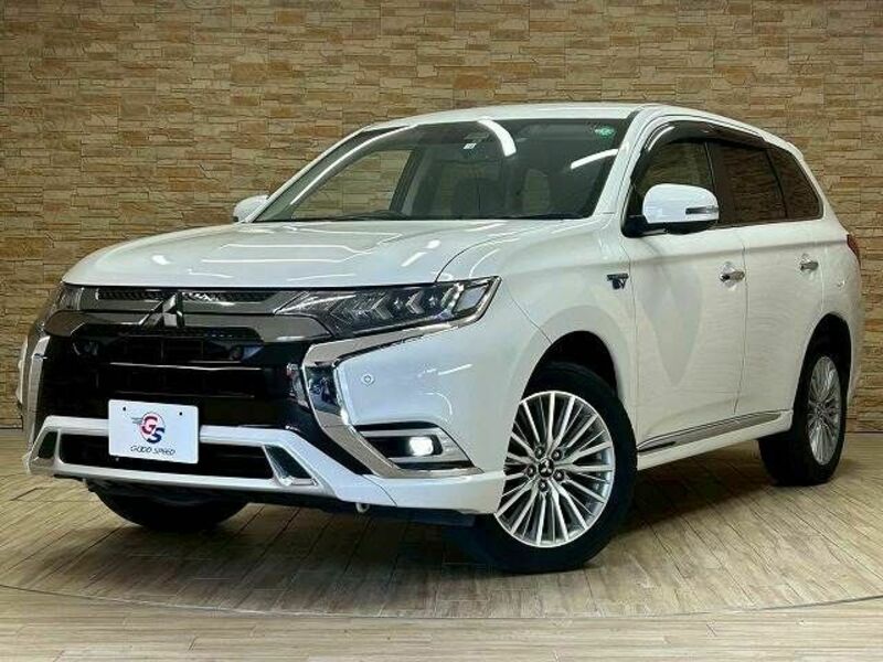 OUTLANDER PHEV-13