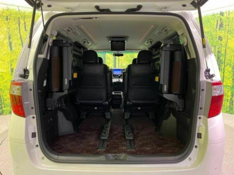 ALPHARD-9