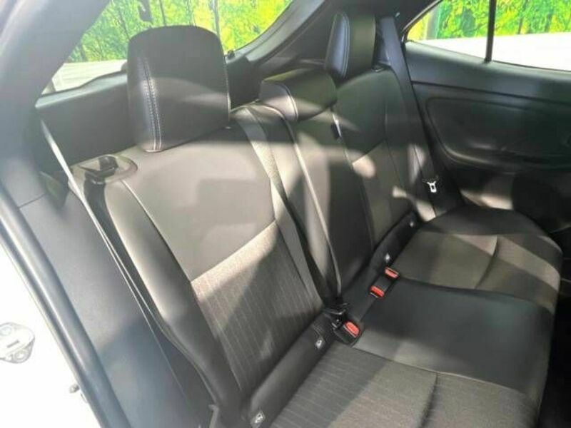 YARIS CROSS