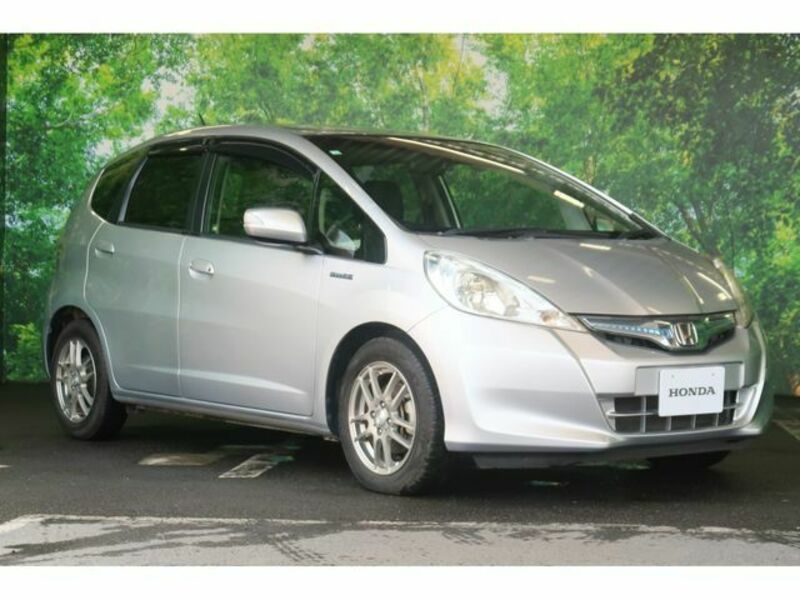FIT HYBRID