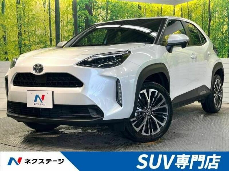 YARIS CROSS