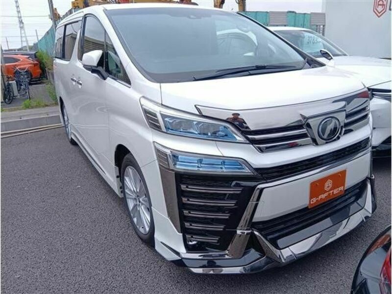 TOYOTA　VELLFIRE