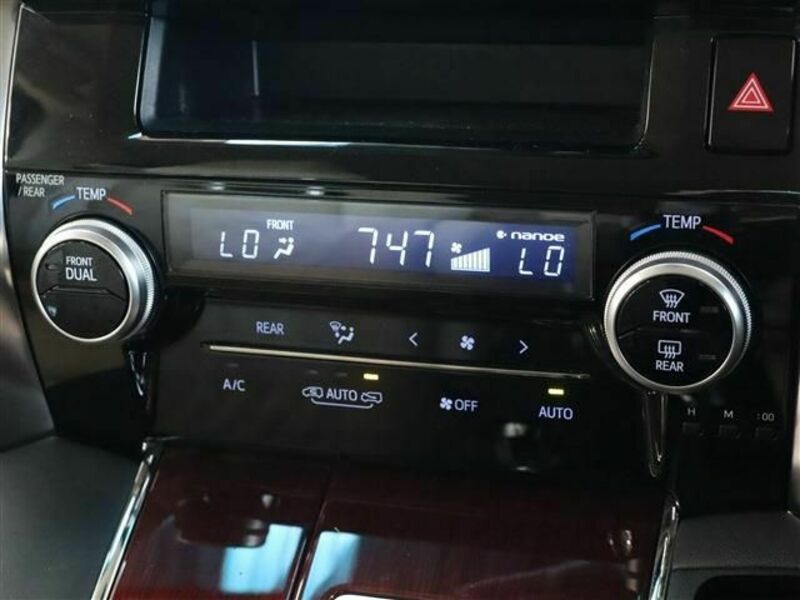VELLFIRE-10