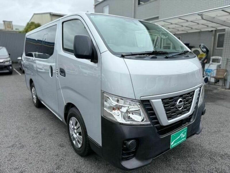 NV350 CARAVAN-14