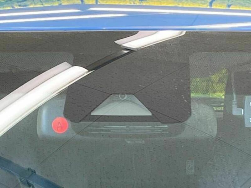 YARIS CROSS-2