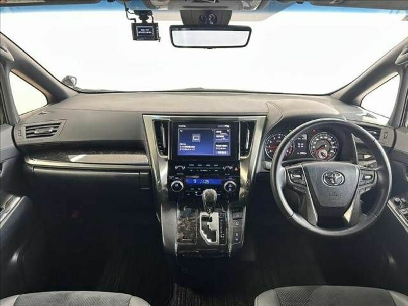 VELLFIRE-1