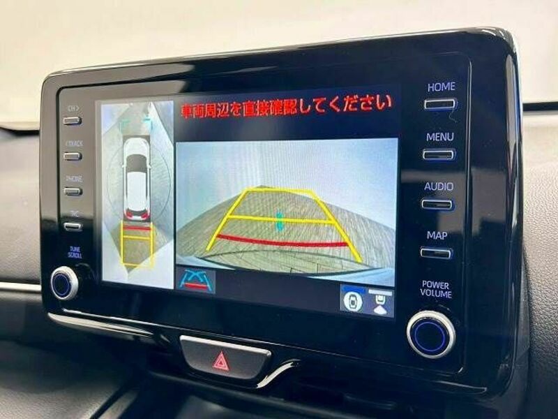 YARIS CROSS