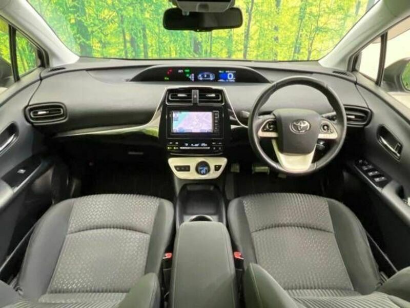 PRIUS-1
