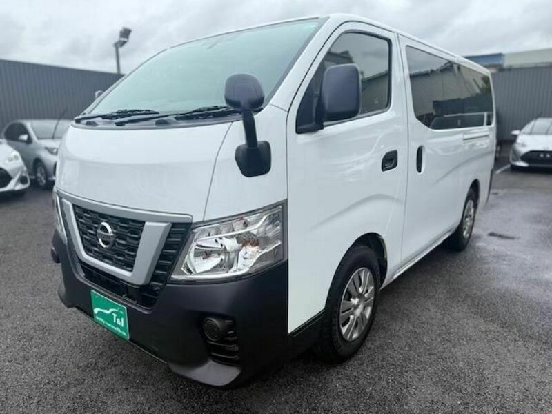NISSAN NV350 CARAVAN