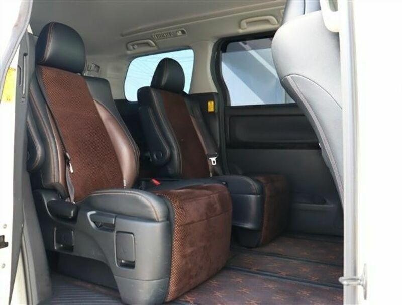 ALPHARD-14